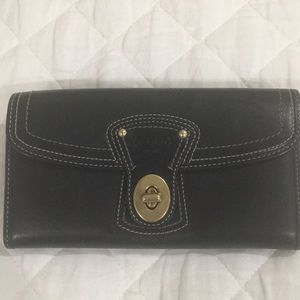 COACH Black Turn Key Wallet